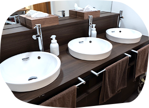 洗面所　Washroom